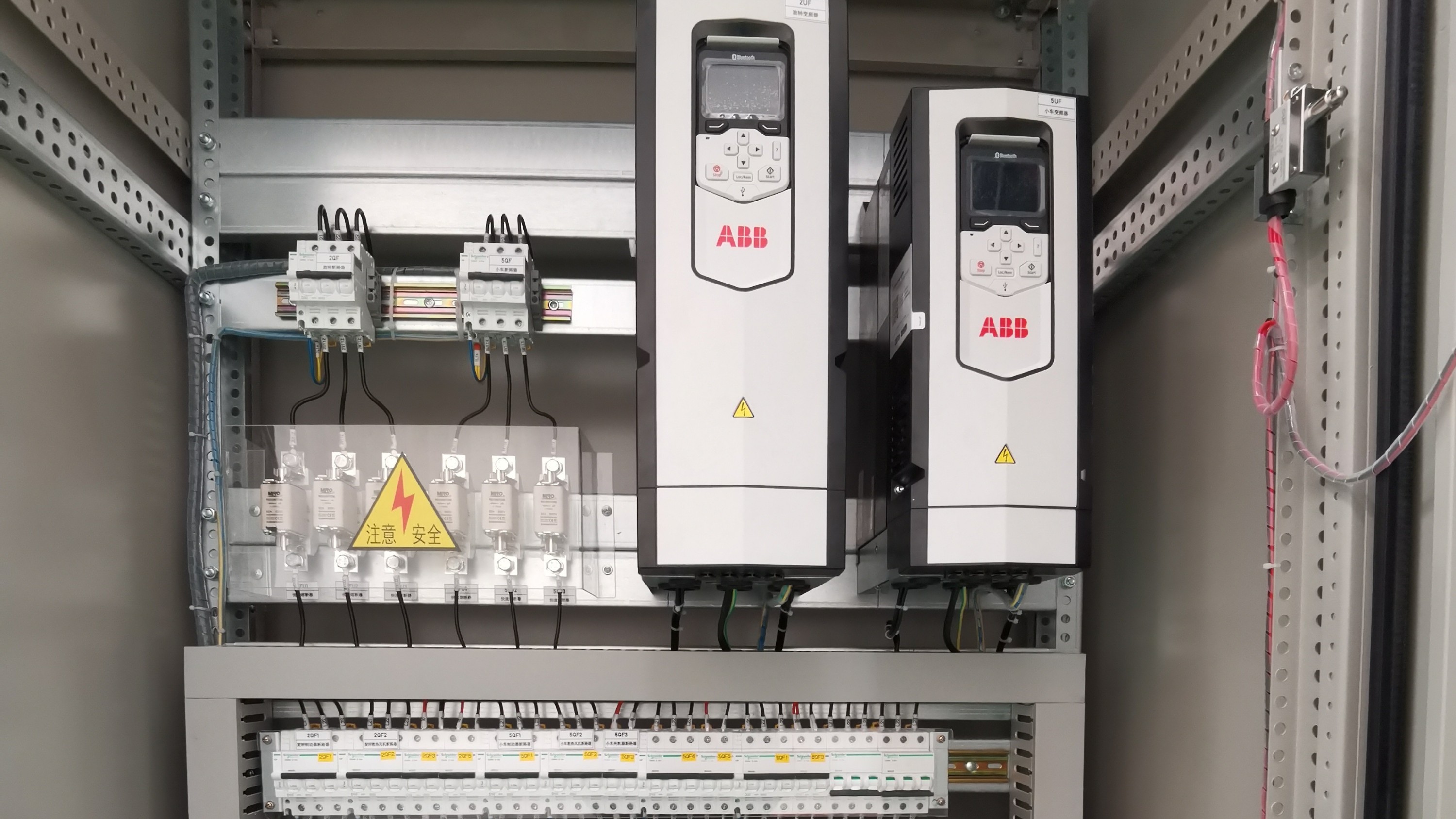 起重機(jī)電控柜