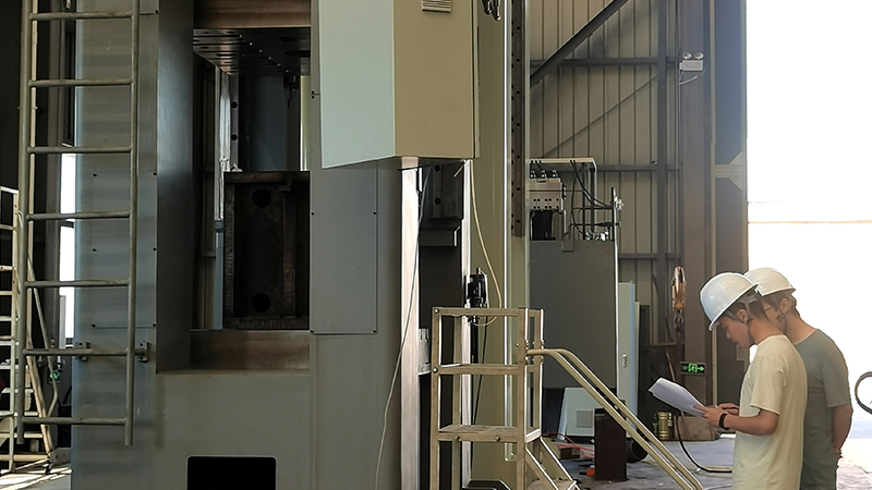 液壓機(jī)系統(tǒng)01 液壓機(jī)系統(tǒng)01